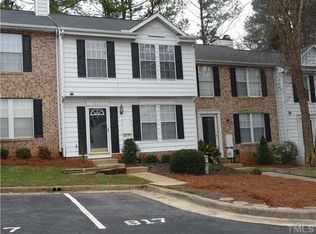 817 Genford Ct, Raleigh, NC 27609