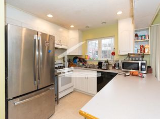 147 Thorndike St #H, Brookline, MA 02446