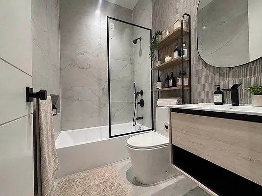 Bathroom, photo 2