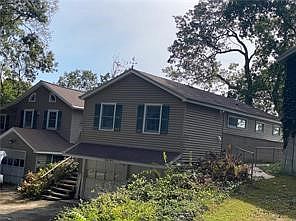 3rd image of 67 Glenwood Dr