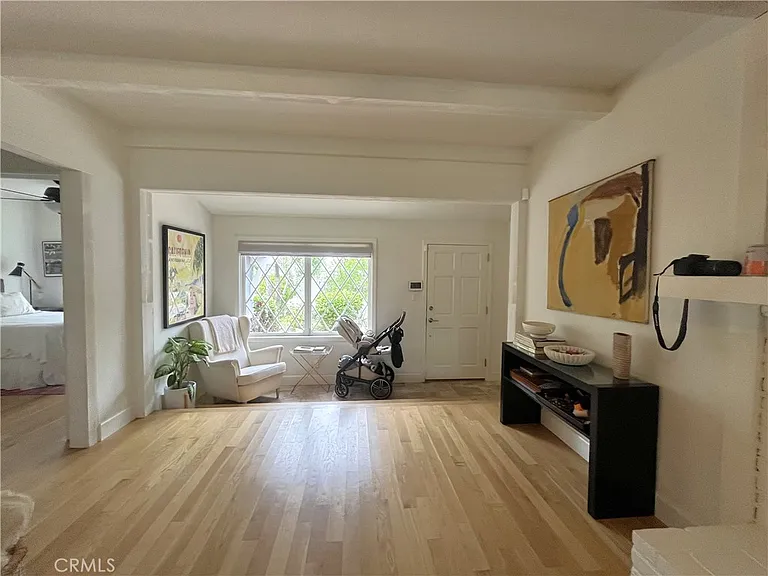 1644 Wellesley Dr — Photo 5