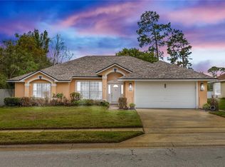 105 Breezewood Dr, Debary, FL 32713