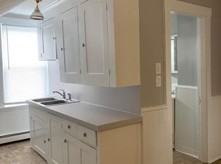 66 Dewey St FLOOR 3, Woonsocket, RI 02895