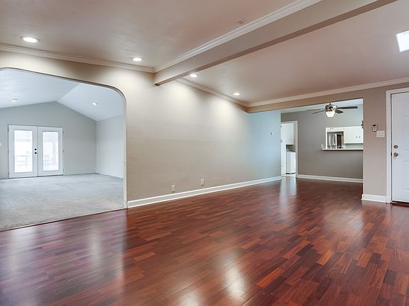 5th image of 4552 Lyric Ln