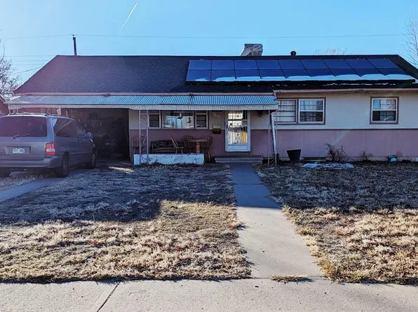 2033 Elmwood Ln, Pueblo, CO 81005