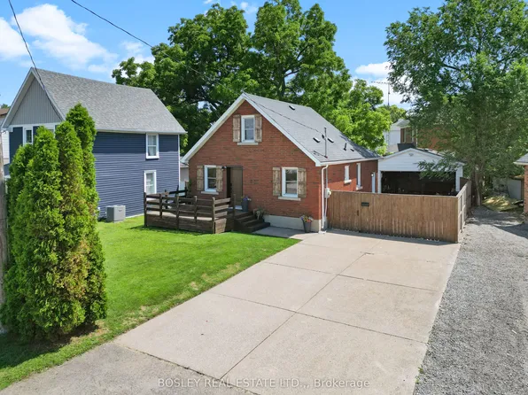 2 Monro St, Saint Catharines, ON L2N 2B3