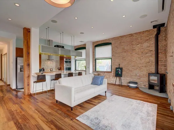 123 North Blount Street #307, Madison, WI 53703