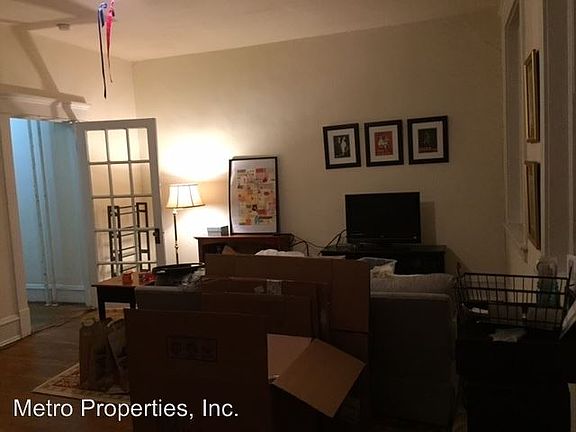 5th image of 2809 Grove Ave