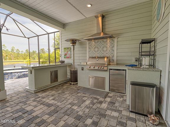 3rd image of 299 CARIBBEAN Place