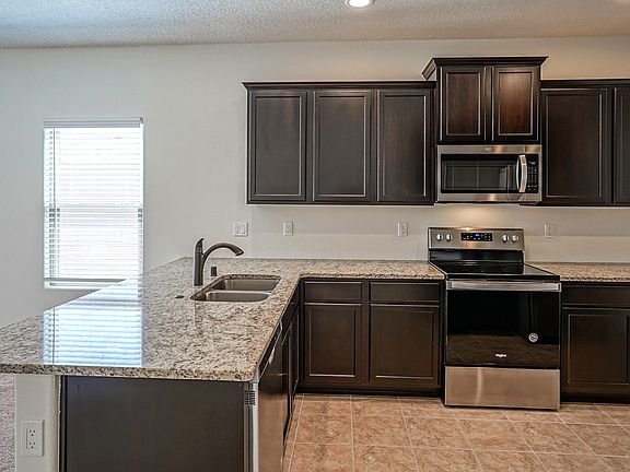 Kitchen - Harriet Rancho Valencia