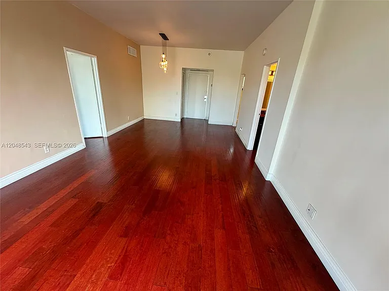 500 Three Islands Blvd #L25 — Photo 21
