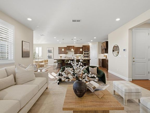 5th image of 28731 Vista Grande Dr