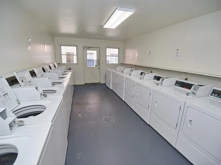 Crimson Hawk Student Housing — Photo 50