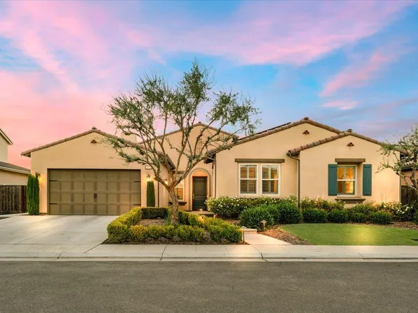 1003 Highland Rd W, Madera, CA 93636