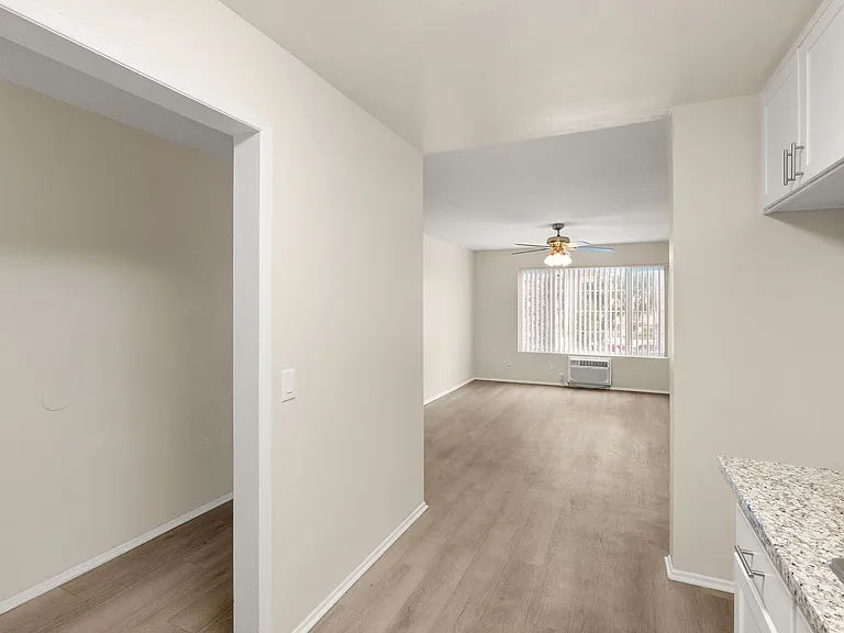 Applewood Apartments — Photo 80