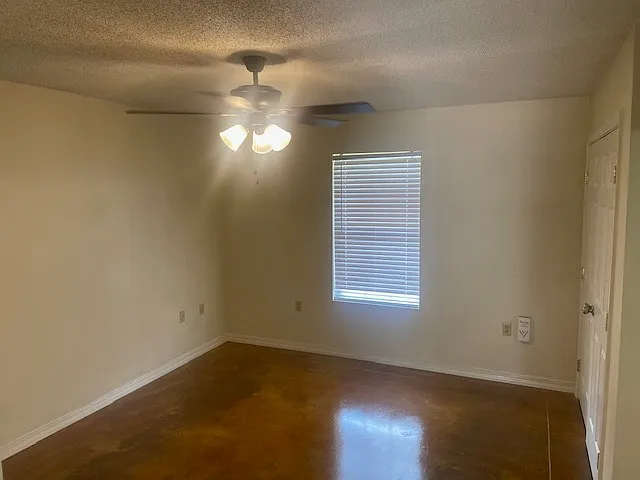 Maple Lane Apartments — Photo 3