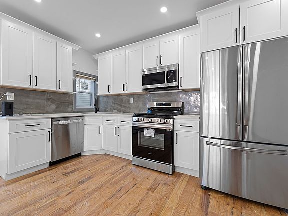 2nd image of 118-30 197th St #2