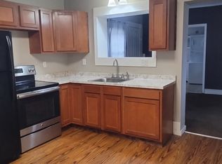 109 Salt Springs Rd #1, Syracuse, NY 13224