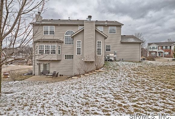 2nd image of 2 Wildwood Ct