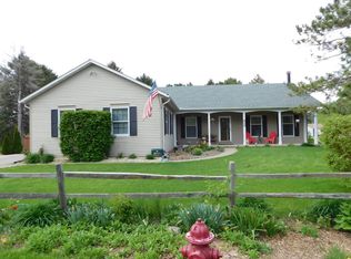 518 Hickory Cir, Somonauk, IL 60552
