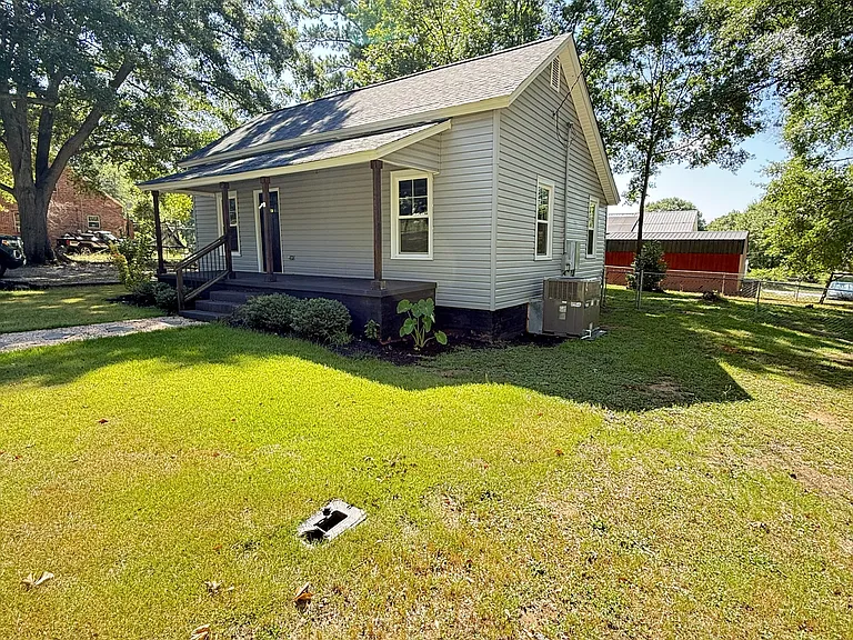 3 Clay St — Photo 19