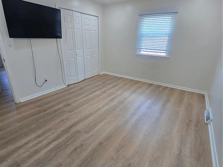 965 Hill Dr — Photo 12
