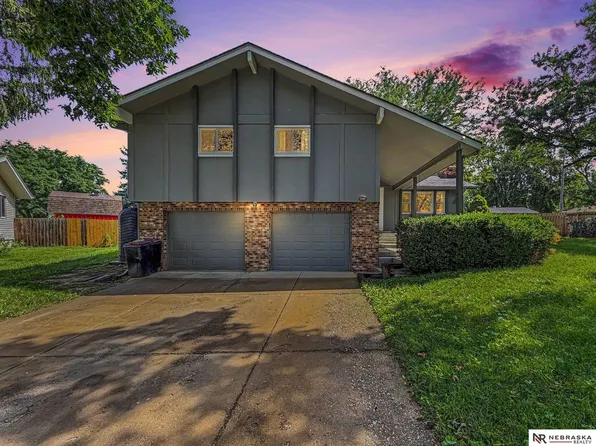 6613 S 139th Cir, Omaha, NE 68137