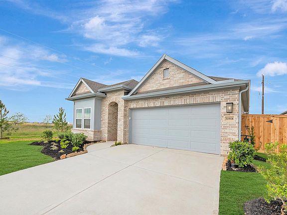 7th image of this home