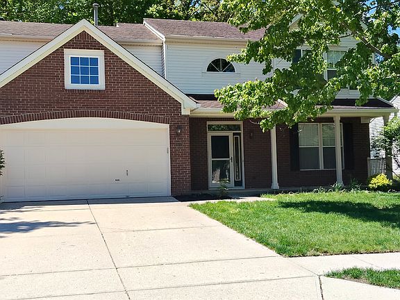3rd image of 12647 Gunnison Dr