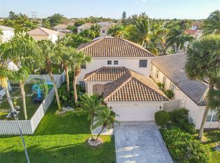 6858 NW 33rd St, Margate, FL 33063