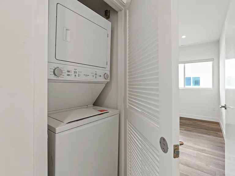 In-Suite Washer & Dryer