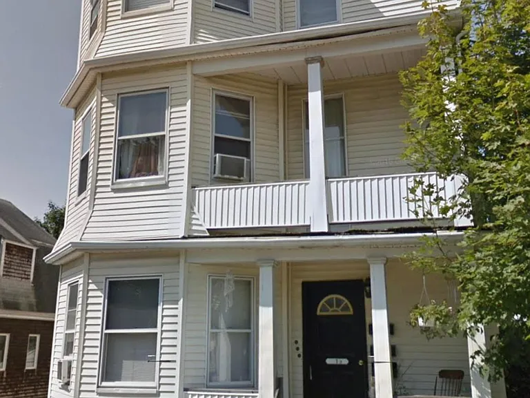 315 Summer St #2 — Photo 1