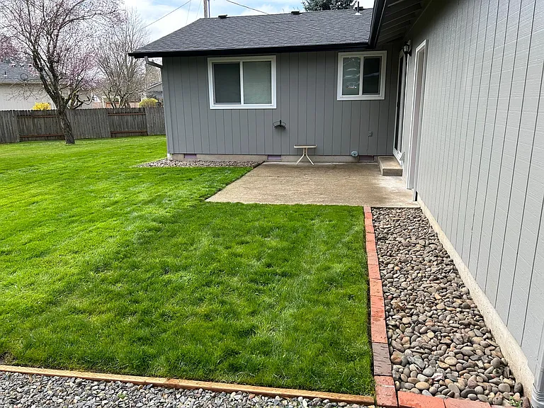 4099 Scenic Dr — Photo 16