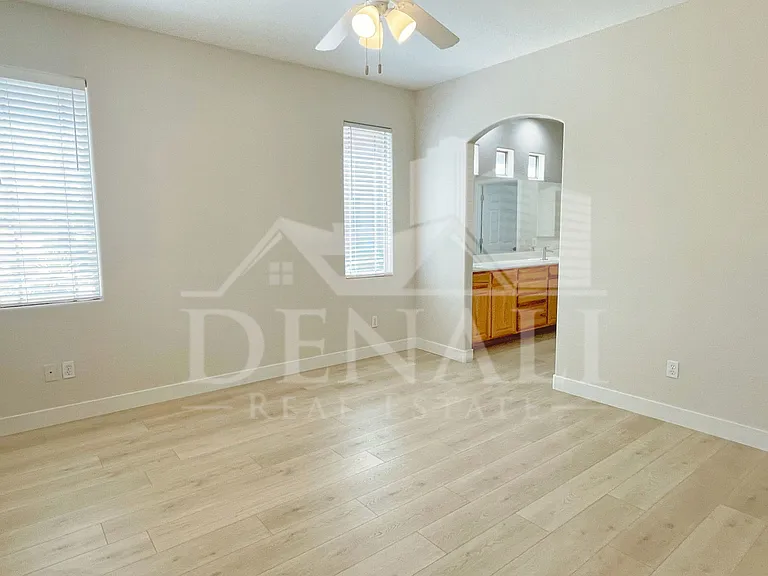 11500 E Cochise Dr #1007 — Photo 7
