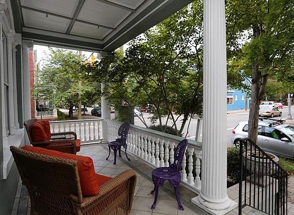 3rd image of 2600 Hanover Ave