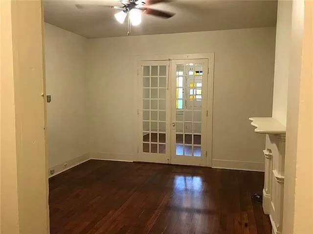 1121 N Galvez St — Photo 6