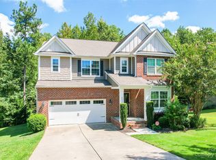 9530 Reid Hall Ln, Matthews, NC 28105