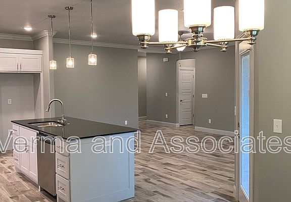 2nd image of 771 Dixon St