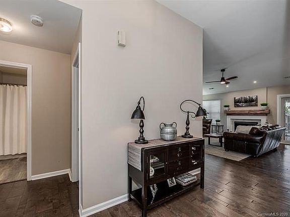 5th image of 9314 Hanworth Trace Dr