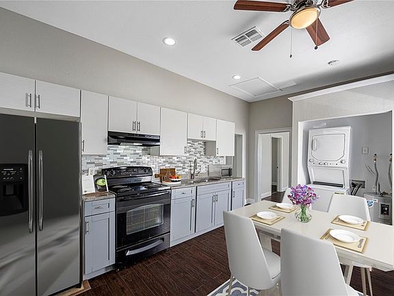 5th image of 2118 W Palmetto St