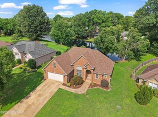 52 Edgewater Cv, Jackson, TN 38305