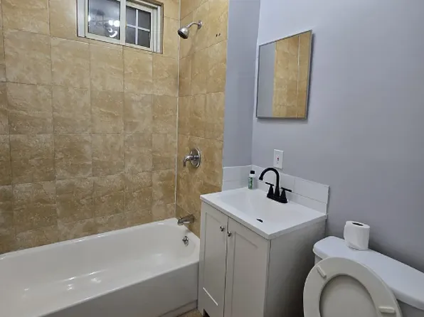 204 Bidwell Ave, Jersey City, NJ