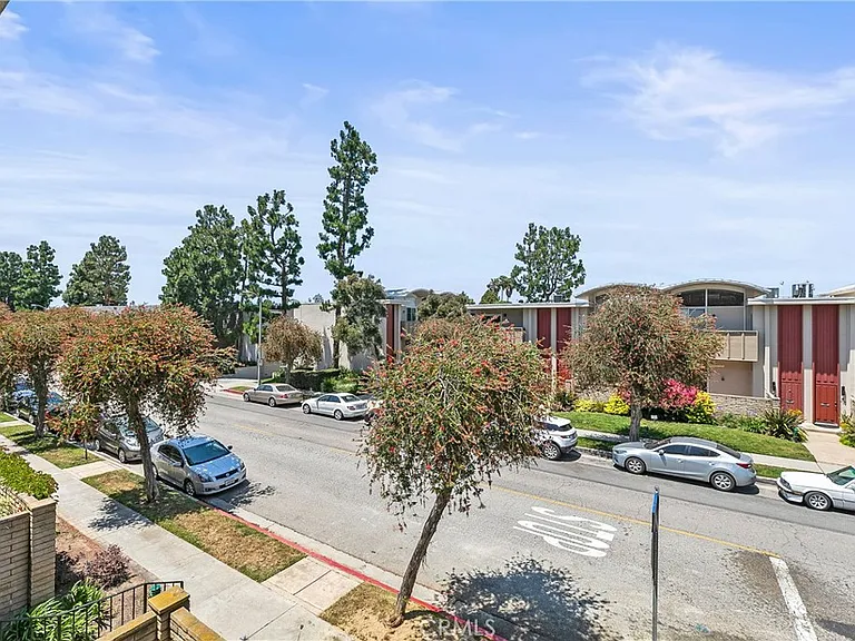 4745 S La Villa Marina #J — Photo 18