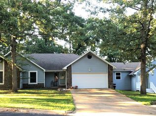 214 Lafayette Cir, Waynesville, MO 65583