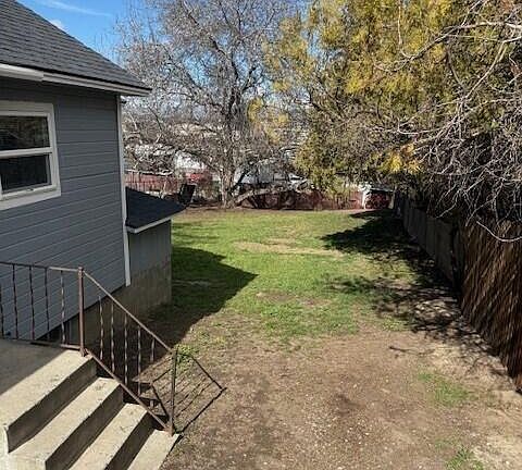 3rd image of 316 W Edison Ave