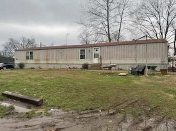 145 Fosterville Rd, Bell Buckle, TN 37020