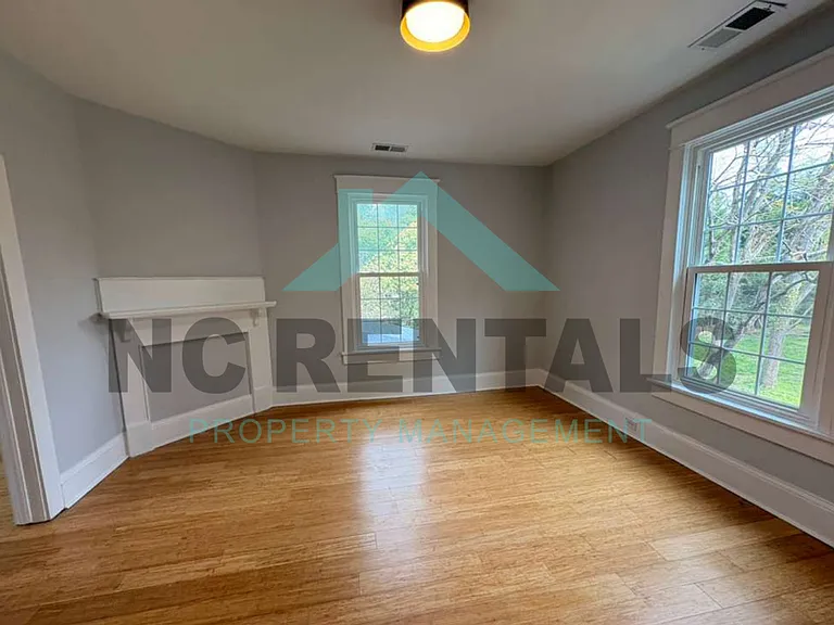 234 S Academy St — Photo 33