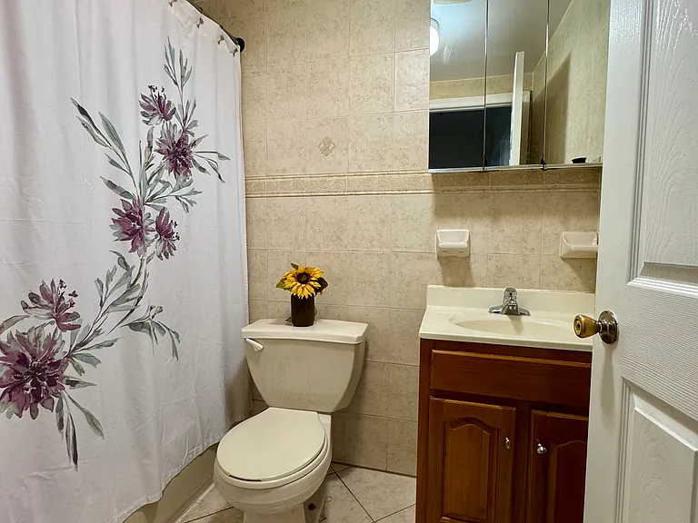 1209 Nelson Ave #3 — Photo 5