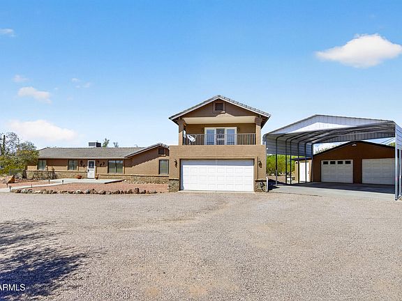 3rd image of 2839 N SOSSAMAN Road