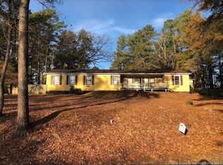 520 Southwick Dr, Fayetteville, NC 28303